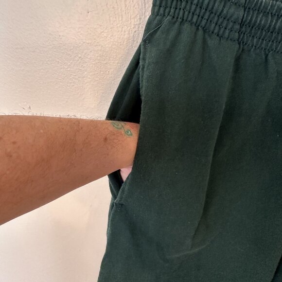 Vtg Mens Green Sweatpants Medium Cotton Wilson Joggers Drawstring Emblem Pockets - Picture 3 of 10